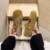 Zapatos Mary Jane Suaves Nuevo Diseño Retro Francés con Zapatos de Tacón Bajo Únicos 2026 Faldas de Mujer Sensación de Suela Suave Zapatos Birkenstock