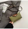 Festival da Primavera Horário Comercial Sem Interrupção Bolsa de Ombro da Moda Tendência 2026 Nova Bolsa Transversal Retrô Bolsa Quadrada Pequena Simples Estilosa para Mulheres