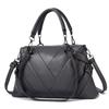 Bolsas para Mulheres 2025 Moda Europeia e Americana Bolsa de Mão Couro Macio Cor Contrastante Grande Capacidade Bolsa de Ombro Feminina Moderna