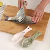 Raspador de Escamas de Peixe Doméstico com Tampa, Removedor Manual de Escamas de Peixe, Raspador de Escamas de Peixe de Cozinha, à Prova de Salpicos, Ferramenta de Remoção de Escamas de Peixe para Pendurar
