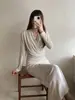 Heartbeat Crush Ge Ming Otoño Nuevo Top para Mujer Capa Base Interior Encaje Camiseta de Manga Larga BN685