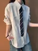 Camisa Masculina de Outono com Design Patchwork, Gravata Falsa, Manga Longa, Camada Base para Ternos, Roupa Interna para Camadas, Roupa Externa Masculina