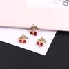 Popular Transfronterizo Micro-Incrustado Diamante Cereza Aleación Pequeño Colgante DIY Hecho a Mano Pulsera Aretes Colgante Accesorios de Joyería