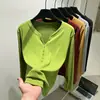Camiseta elegante de gola V, quente, de manga comprida para mulheres, nova coleção outono/inverno 2026, elástica, moderna, top de camada base de aquecimento rápido