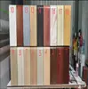 Estante de ropa de acero inoxidable montado en la pared para tienda de ropa, estante vintage color veta de madera de nogal, exhibidor de piso para ropa de mujer