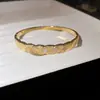 Pulsera de Hebilla Geométrica con Lazo de Circonia Chapada en Oro Real de 18k Pulsera de Lujo Ligero con Sensación de Alta Gama Pulsera Exquisita Versátil