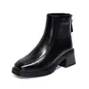 Botas de tornozelo com sola grossa, botas Chelsea confortáveis para mulheres, nova coleção outono/inverno 2026, botas estilosas de salto médio e grosso, calçado versátil