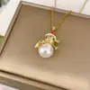 Collar de Micro Muñeco de Nieve con Esmalte, Árbol de Navidad y Papá Noel Nuevo Transfronterizo Europeo y Americano, Cadena para Clavícula de Otoño e Invierno para Niñas
