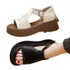 Sandalias populares de plataforma gruesa para comercio exterior transfronterizo, nuevo estilo de verano, modernas y versátiles, sandalias romanas casuales para mujer con punta abierta y diseño calado