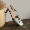 Sandalias de Punta Cerrada Elegantes y con Estilo, Diseño de Nicho Retro Francés, Verano 2026, Versátiles, Huecas, de Tacón Alto para Mujer