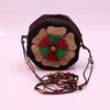 Bolsa Floral Octogonal de Casca de Coco, Bolsa de Moedas Transversal de Ombro Único Estilo Étnico, Presente Artesanal Atacado Bolsa de Casca de Coco