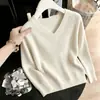 Suéter de Punto con Cuello en V y Hombro Normal para Otoño/Invierno 2026, Nuevo Estilo de Otoño para Mujeres de Tallas Grandes, Top Suave y Acogedor, Color Sólido, Adecuado para Usar en Capas o Solo