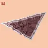 Novo Estilo Lenço Triangular de Sarja Feminino com Estampa de Bolinhas Redondas, Xale de Proteção Solar para Viagem, Fábrica Fornecedora no Atacado