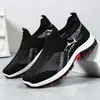 Comercio Exterior Zapatos de Hombre de Punto Grande Talla Grande Transfronterizo Temu Etiqueta Personalizada Zapatos Casuales Tiburón Suela Suave Malla Transpirable Zapatos Deportivos Zapatos Individuales