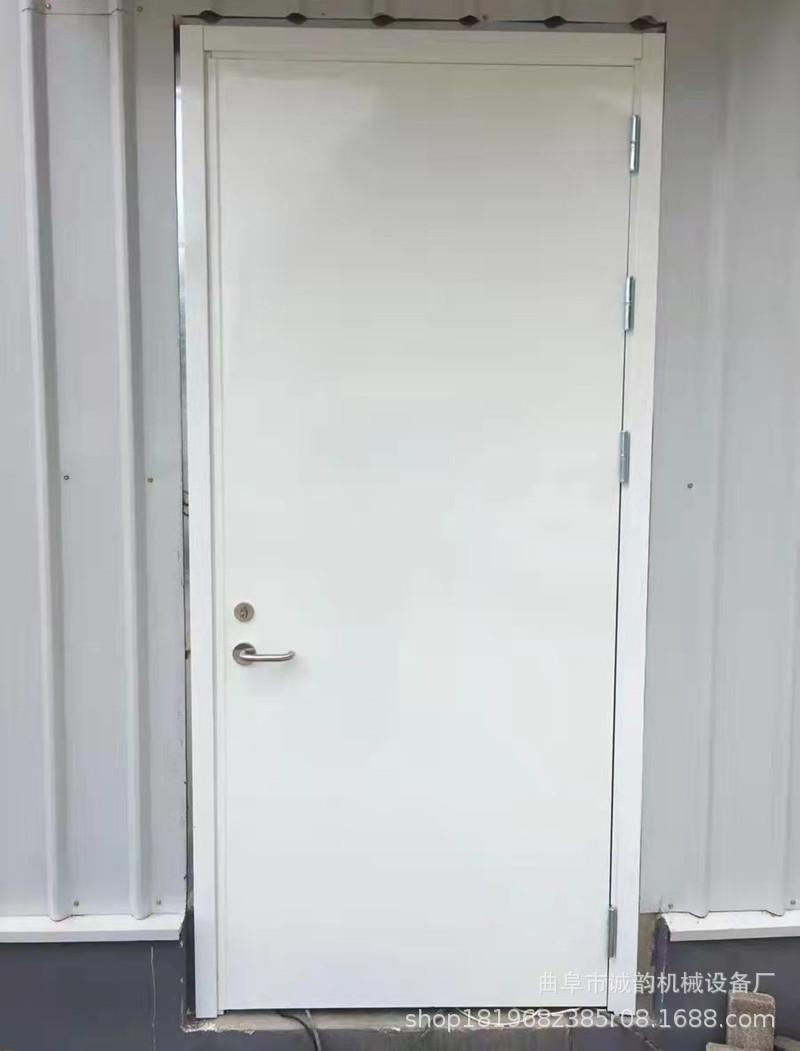 钢制防火门电话：16573670576