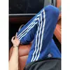 Calça Casual Respirável Estilo Retro Americano Padrão Escama de Dragão Masculina Verão Estilo Fino Calça Reta com Três Listras Calça Esportiva Solta