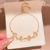 Pulseira com Pingente de Flor de Zircônia Transfronteiriça Europeia e Americana, Pulseira Retro de Luxo Leve de Alta Qualidade, Pulseira Simples Versátil para Mulheres