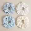 Diadema de pelo de gran tamaño con rayas plisadas azul claro para coleta estilo coreano suave ambiente perezoso accesorio de tela para el pelo