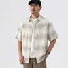 Camisa de Manga Curta com Tonalidade Gradiente Retro Americana de Seda de Gelo e Linho para Homens, Tendência de Verão Casual Relaxada Solta