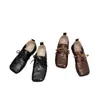 2026 Novo Estilo Sapatos de Couro com Cadarço, Bico Quadrado, Salto Baixo, Planos para Mulheres, Couro Genuíno, Couro Amassado, Sola Macia, Estilo Retrô, Sapatos de Corte Profundo