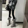 Botas de neve cinzas forradas com pelo para mulheres 2026 novo estilo moderno retrô de duas vias altura média da panturrilha mais veludo não acima do joelho botas de montaria