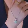 Collar de bolsa de la suerte para mujer 2026 nuevo modelo artículo popular de celebridad de internet cadena de clavícula de alta gama colgante de lujo ligero collar de nuevo estilo chino