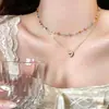 Colar de Coração Colorido Vazado para Mulheres 2026 Novo Nicho Acessório de Luxo Leve Estilo Doce Cool Corrente para Clavícula para Combinar com Vestidos