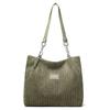 Bolsa Tote de Veludo Cotelê de Grande Capacidade Bolsa de Axila com Corrente Bolsa Feminina Exportação Transfronteiriça Nova Tendência Simples Bolsa de Ombro para Trabalho