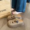 Sandálias Romanas de Couro Macio Estilo Novo de Verão para Mulheres 2025, Sapatos Slip-On de Bico Fechado, Sapatos Vazados de Cobertura Total, Estilo Birkenstock