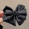 Pinza de Clip Elegante de Cabeza Baja para Bola 2025 Nuevo Elegante Pinza para el Cabello de Lazo con Pedrería Tocado de Pinza de Satén para Mujer