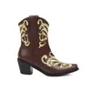 Botas Femininas Novas Outono/Inverno 2026 Moda Europeia Americana Salto Grosso Bico Quadrado Bordado Bordado Tradicional Botas de Cano Curto Slip-on Simples Comércio Exterior