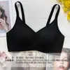 OfertaBusto Grande Apariencia Pequeña Estilo Delgado Orejas de Conejo Sin Varilla Sujetador Ropa Interior Sin Costuras para Mujer Rebaja de Fin de Temporada