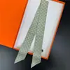 Modelo nuevo de otoño estilo coreano, letra C pequeña, cinta decorativa de sarga de seda para mujer, para envolver bolsas, pañuelo de seda, pañuelo pequeño para el cuello