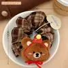 Lindo pasador de gatito de peluche para niñas, adecuado para coletas altas y recogidos, con un aspecto dulce y elegante