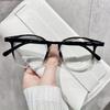 El nuevo marco de gafas de color panda sin maquillaje, artefacto de marco negro, marco de gafas adelgazante que puede coincidir con el grado de miopía
