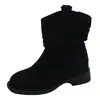 Botas de cowboy western redondas da moda europeia e americana retrô para mulheres, novas botas de moda versáteis de cano médio para outono e inverno de 2026