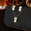 Conjunto de Brincos e Colar Weidni de Luxo Acessível, High-End, Elegante, Moderno e Versátil, Atacado para Mulheres