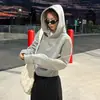 Sudadera con capucha estilo perezoso gris para mujer 2026 Principios de Otoño Versión Coreana Diseño Corto con Sentido Versátil Top Corto de Chica Popular