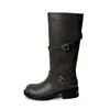 Moda belleza estilo coreano~2026 Botas de caballero de cuero de vaca completo con hebilla de cinturón, tacón medio grueso, punta redonda, botas altas de cuero genuino