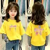 Camiseta de manga comprida para meninas, estilosa e moderna, algodão puro, top para o início do outono, casual estilo coreano, falsa peça dupla, camiseta infantil de desenho animado