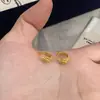 Brincos de Laço com Borda de Renda Vazada Estilo Francês para Mulheres, Feitos de Prata 925 com Banho de Ouro 18K, Brincos de Luxo Leve e Estilo Doce