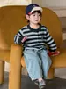 Roupa Infantil Estilo Coreano Roupa de Outono Roupa de Outono para Bebê 2026 Roupa Infantil Conjunto de Jaqueta e Jeans para Meninos