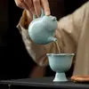 Bule de Cerâmica Azul e Verde para Chá de Mão da Dinastia Tang e Song com Filtro de Furo de Bola, Bule de Água de Outono, Bule Simples para Preparo de Chá Doméstico