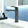 Torneira de pia quente e fria de aço inoxidável de alta resistência para banheiro residencial, torneira para projeto de hotel