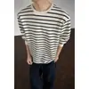 Moletom Camiseta Listrada de Manga Longa Estilo Japonês Casual para Homens, Marca da Moda da Primavera, Caimento Solto, Camisa Base Interna para Jovens