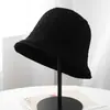 Chapéu de sol versátil e estiloso estilo coreano, novo chapéu de proteção solar de outono para mulheres, faz o rosto parecer menor, chapéu de pescador estiloso à prova de vento, moderno