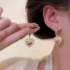 Pendientes Frescos y Compactos de Estilo Coreano, Versátiles para el Trayecto Diario, Pendientes de Lujo Ligero Calientes de Celebridades de Internet, Románticos y Elegantes de Estilo Francés