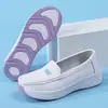 Los Zapatos de Enfermera Son Transpirables en Verano, de Suela Blanda, Antideslizantes y No Cansan los Pies. Zapatos de Trabajo Médicos Son Huecos y Desodorantes, Hay Zapatos Blancos Disponibles para Dropshipping
