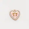 Accesorios para Joyería DIY Aleación Esmalte Perla Corazón 3D Estilo Chanel Accesorios para el Cabello Colgantes para Teléfono Venta al por Mayor