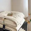 Novo edredom de corda de cânhamo trançada em formato de nuvem estilo cartoon japonês estilo ins para primavera, outono e inverno, hipoalergênico e macio para uso doméstico